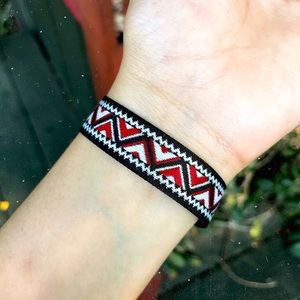Native Red Mountains Trim Bracelet